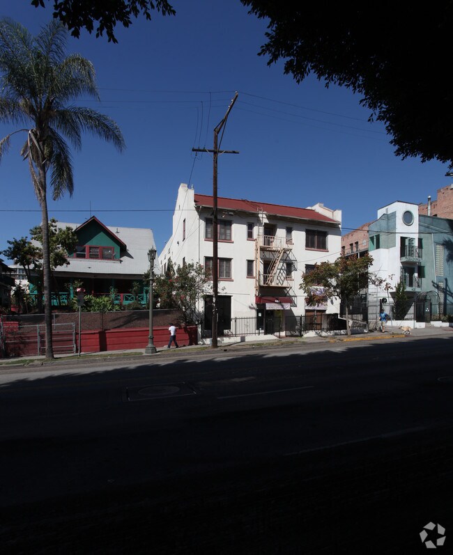 Alvarado Hills Apartments Los Angeles, CA