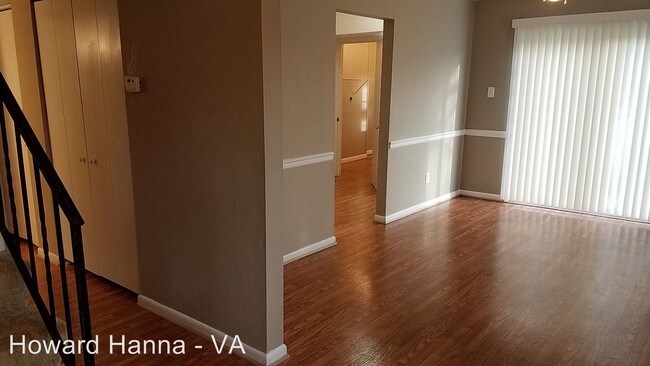 Foto del edificio - 3 br, 2.5 bath House - 5621 Fanshaw Court