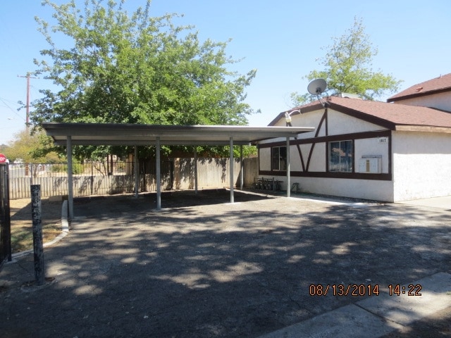 Building Photo - 1017 W Goshen Ave