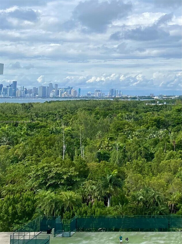 Foto principal - 199 Ocean Ln Dr