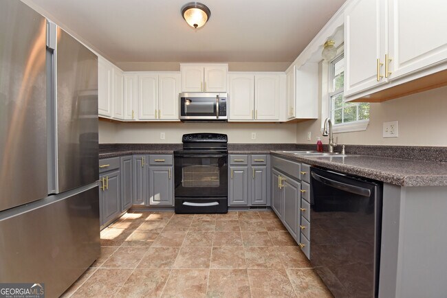 Foto del edificio - 54 Poplar Rd