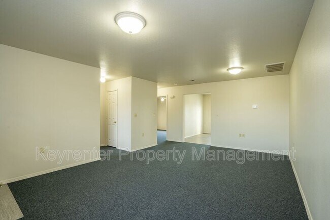 Foto del edificio - 2209 W Wellington St