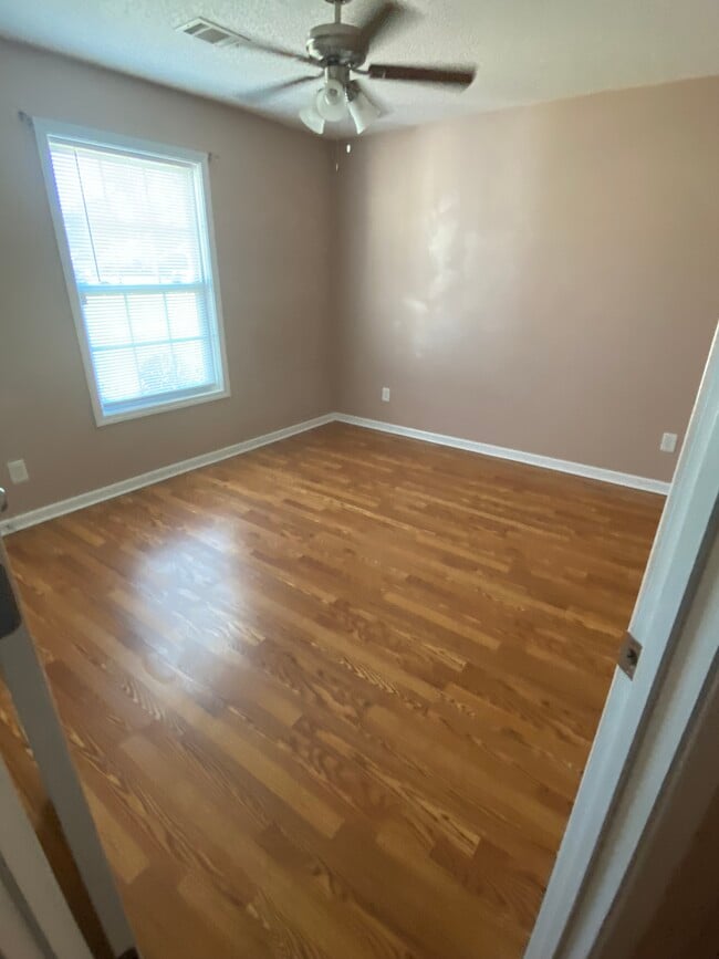 Foto del edificio - 1622 Phillipsburg Dr