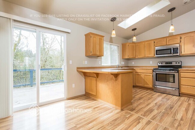 Foto del edificio - 7400 46th Pl NE