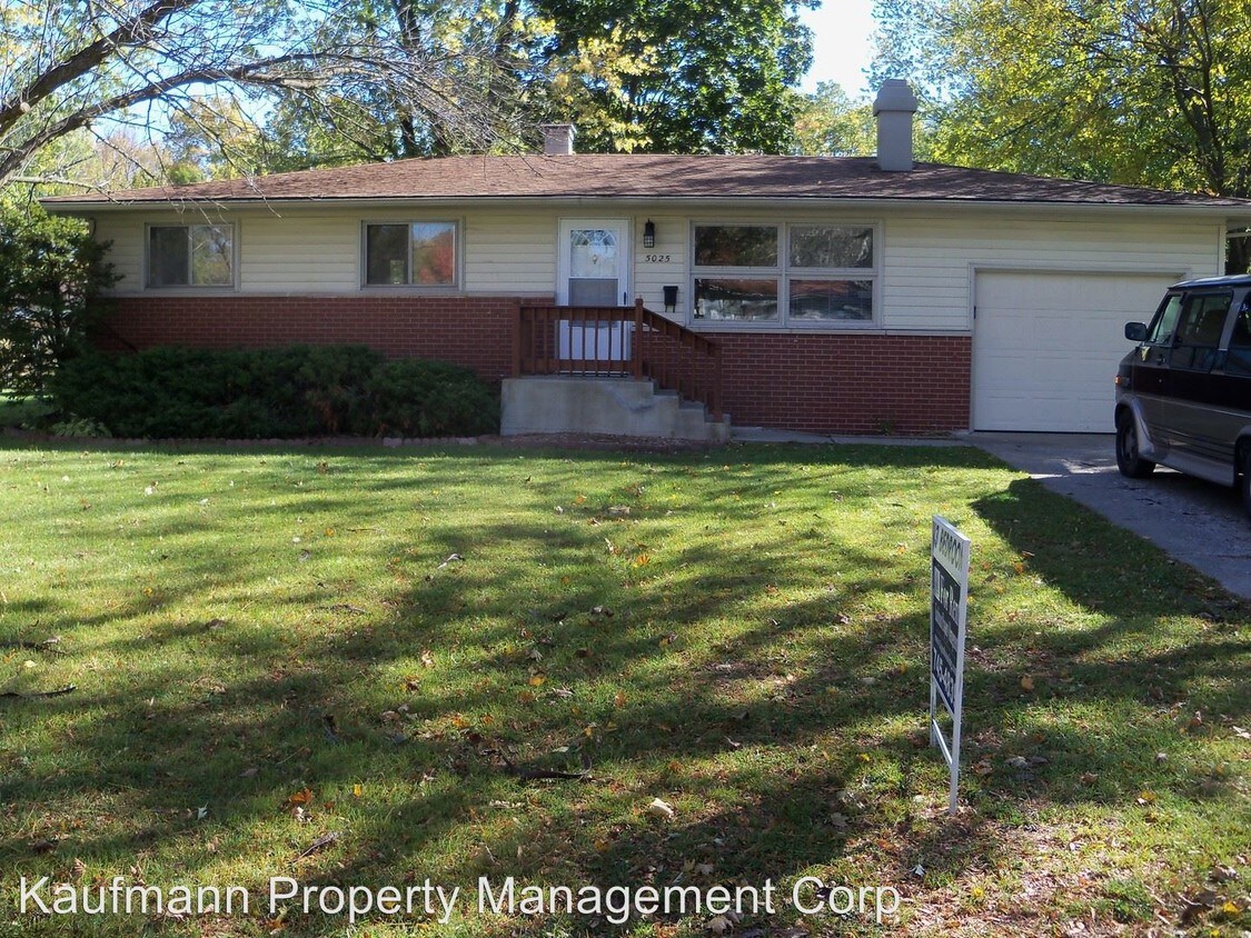 Primary Photo - 3 br, 1.5 bath House - 5025 Salem Lane