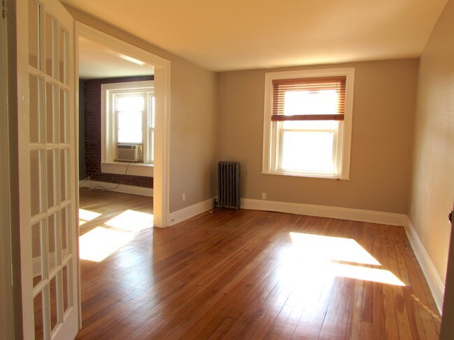 Foto del edificio - 1831 California St NW