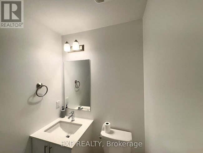 Photo du bâtiment - 261 Finsbury Ave