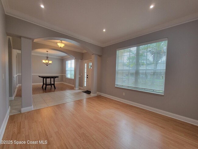 Foto del edificio - 1541 Bridgeport Cir