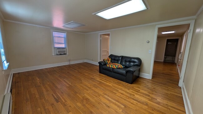 Reverse angle on the living room. - 20 W Main St