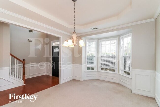 Foto del edificio - 6483 Stonelake Pl SW