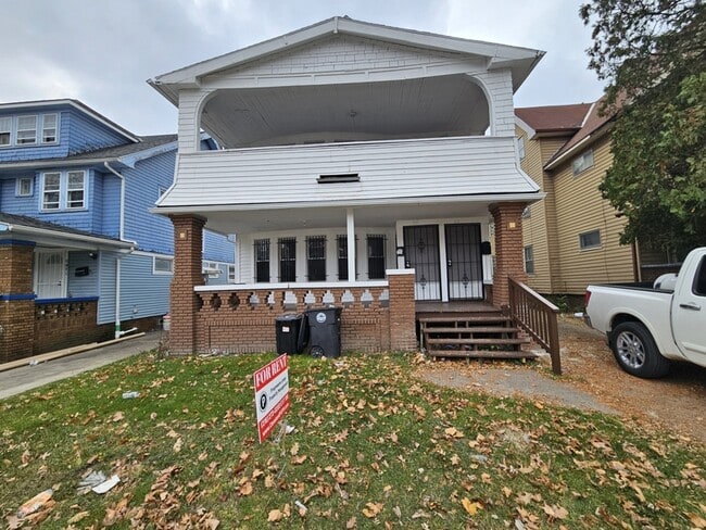 Foto del edificio - 942 Eddy Rd