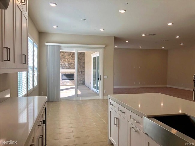 Building Photo - 4 br, 4 bath House - 54 Sagan