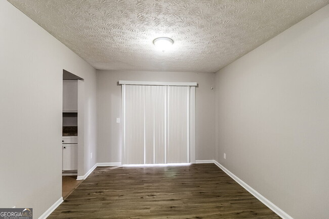 Foto del edificio - 2357 Deep Shoals Cir