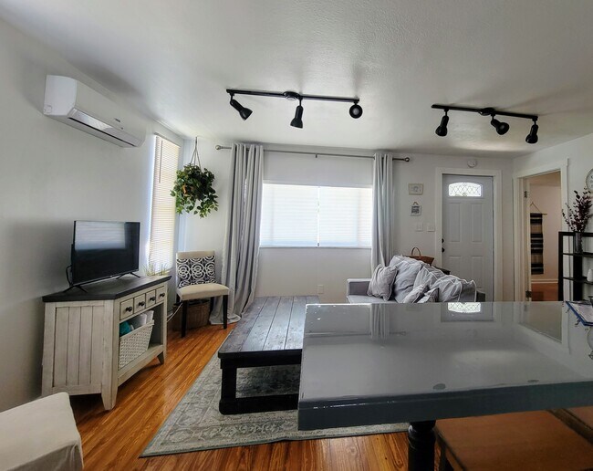 Foto del edificio - 611 9th Ave N