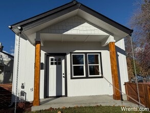 Building Photo - 1324-1326 W Dalke Ave