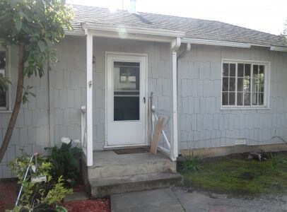 Foto del edificio - One bedroom walking distances to Broadway Ave