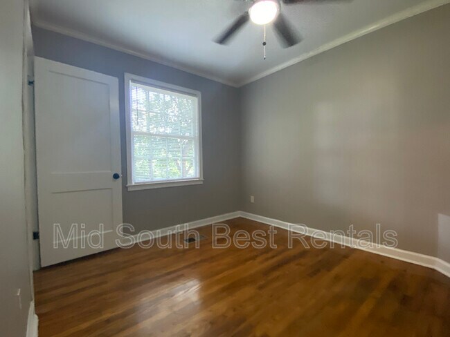 Foto del edificio - 3903 Grahamwood Cove