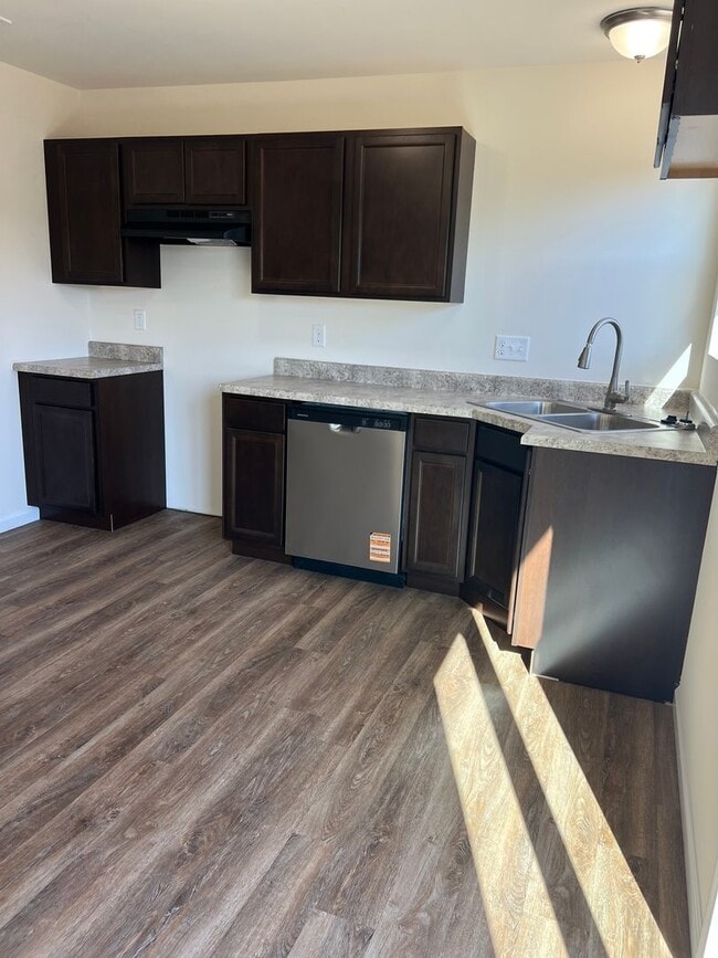 Foto del edificio - Winter Special (ends January 31, 2025) $300 off first month's rent.