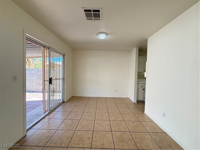 Foto del edificio - 4622 Little Wren Ln