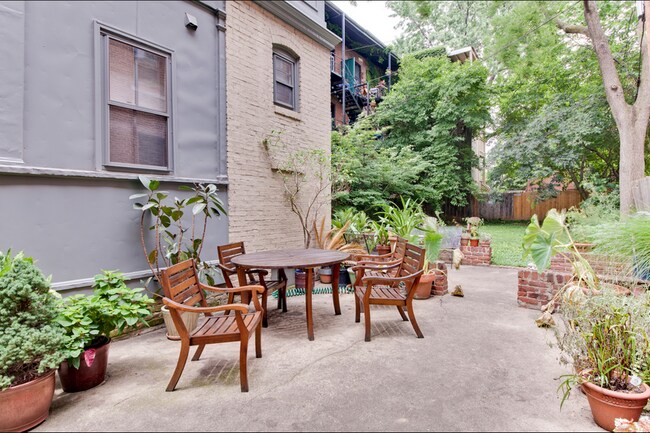 Foto del edificio - Beautiful and Boutique in Eastern Market!