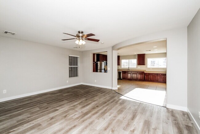 Building Photo - 11564 Kindsland St