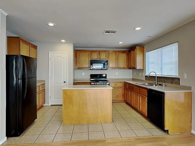 Foto del edificio - 4257 Olympic Point Dr
