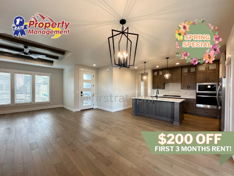 Foto principal - 8432 W Meltwater Ln