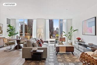 Building Photo - 505 W 43rd St
