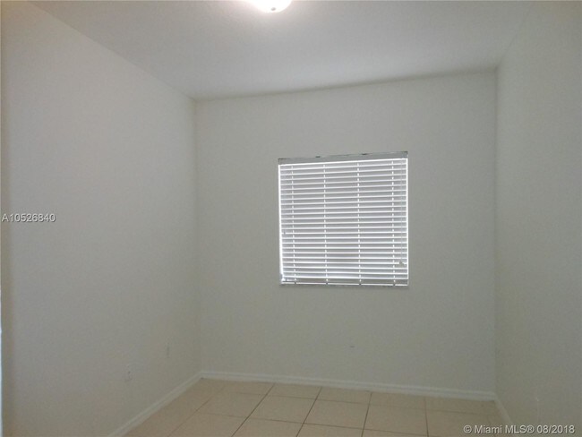 Foto del edificio - 6922 NW 179th St