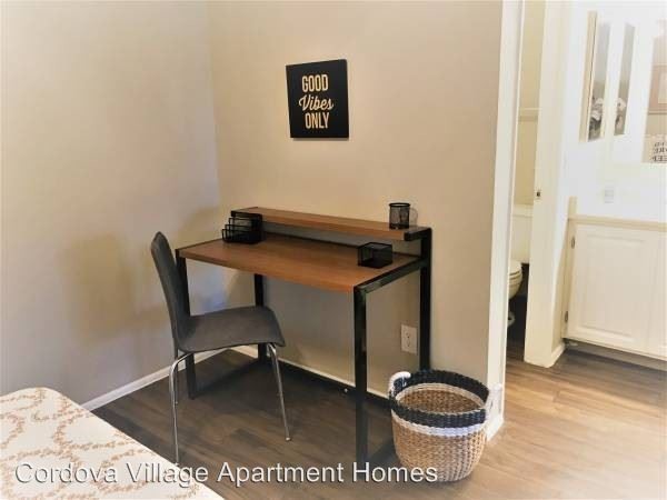 Foto del edificio - 4250 E 29th St