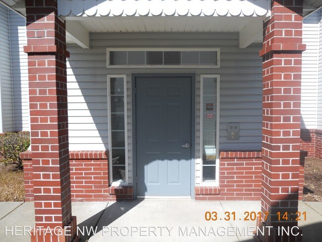 Foto del edificio - 2 br, 2 bath Apartment - 124 WELDWOOD DR.