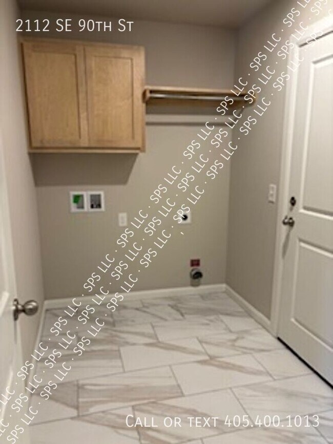 Foto del edificio - 2112 SE 90th St