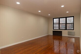 Building Photo - 1275 E 51st St
