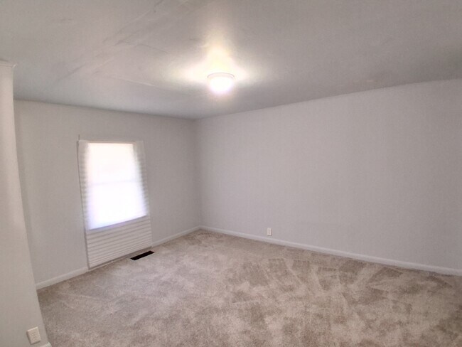 Foto del edificio - 913 Forrest St