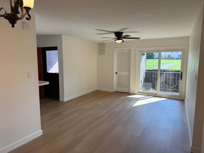 Foto del edificio - 35 Gena Ct