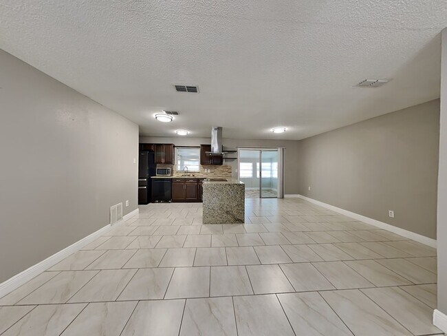 Foto del edificio - 241 W Citrus St