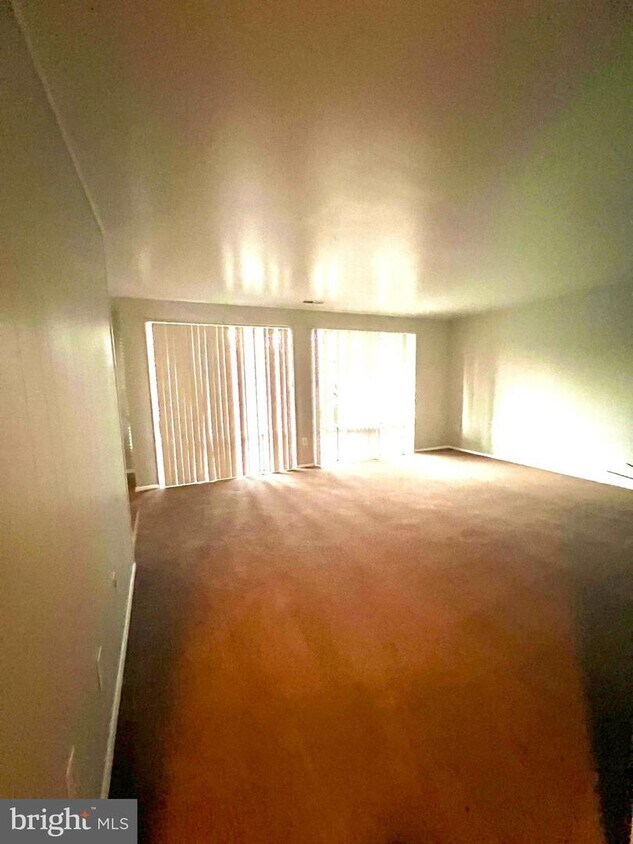 7226 Donnell Pl Unit B2, District Heights, MD 20747 Room for Rent in