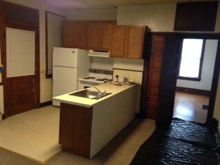 Kitchen - 463 E Queen St