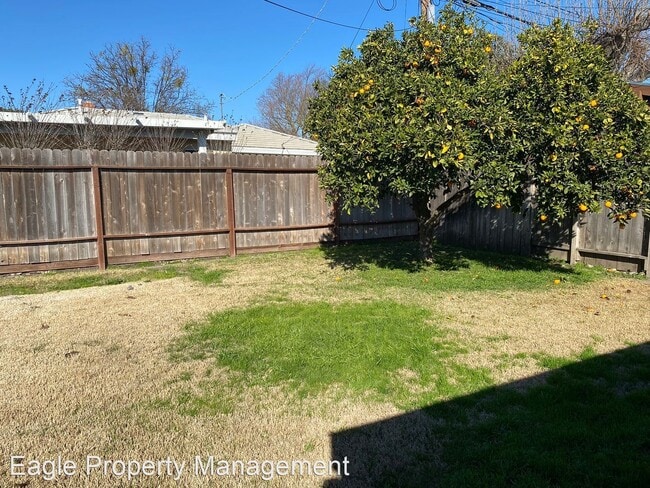 Building Photo - 3 br, 1 bath House - 1603 Rutledge Way