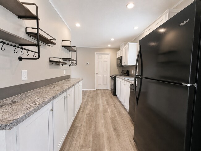 Building Photo - 11751 Cascade Cir
