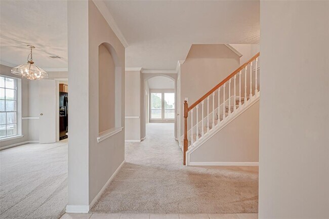 Building Photo - 4211 Fieldview Ct