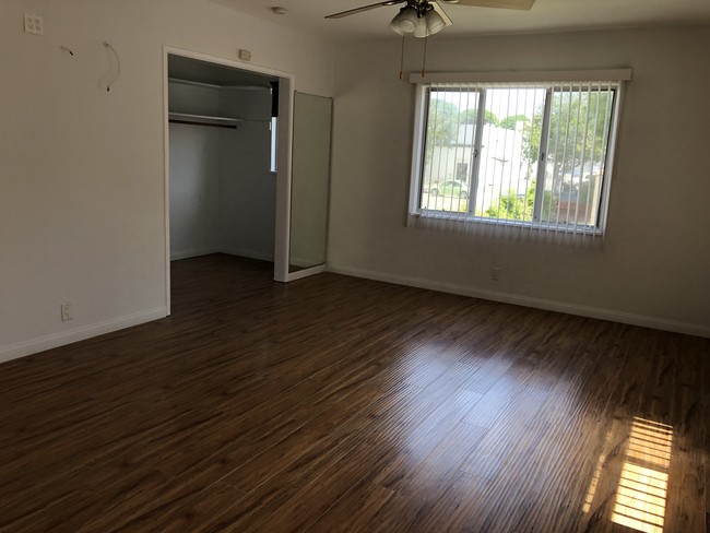 Foto del edificio - 810-812 7th St