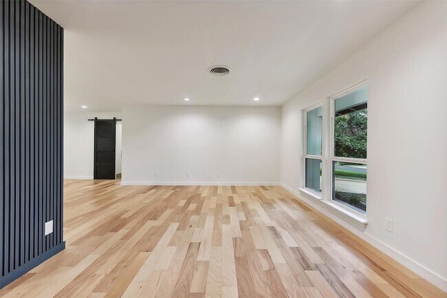 Foto del edificio - 11900 Dove Haven Dr