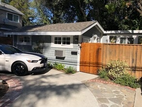 Building Photo - 301 Los Gatos Blvd