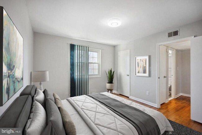 Foto del edificio - 6243 Wilson Blvd