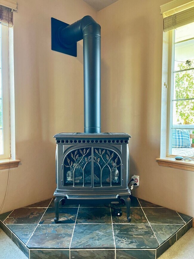 Foto del edificio - Peaceful Hansville Home with Plenty of Room