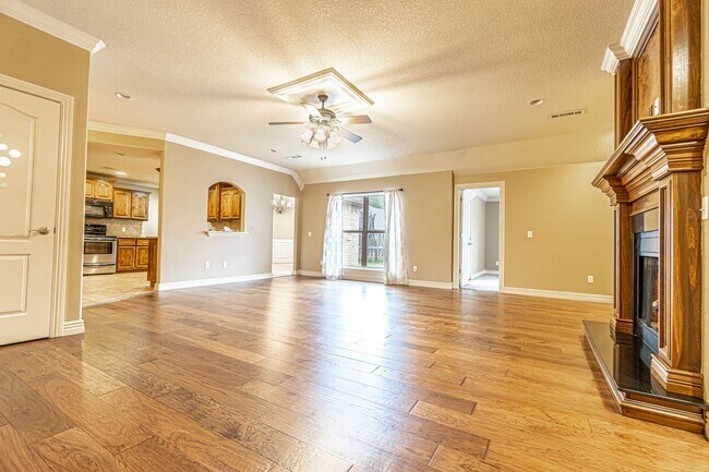 Building Photo - Cozy Centerton Home for Lease!
