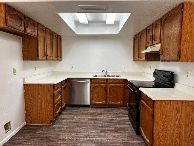 Foto del edificio - Sunridge patio homes / Alma School & Guada...