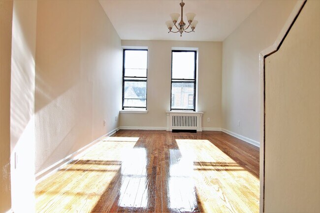Foto del edificio - 335 W 88th St