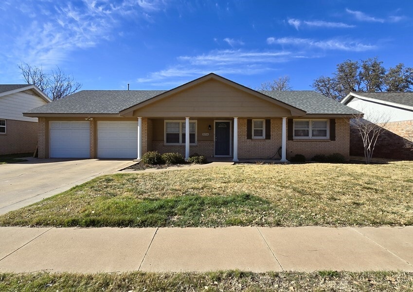 3216 Camarie Ave, Midland, TX 79705 House Rental in Midland, TX